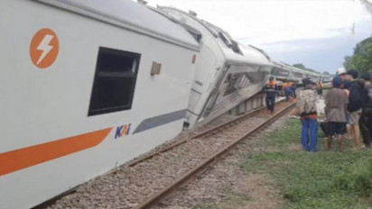 Kereta Purwojaya Relasi Gambir–Kroya Anjlok di Stasiun Kedunggedeh Bekasi, Begini Kondisi Penumpang