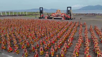 Pagelaran Kolosal Gandrung Sewu “Selendang Sang Gandrung” Kian Memukau