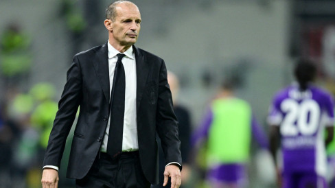 Allegri Benar-benar Butuh Striker Baru di AC Milan, Blak-blakan Sindir ...