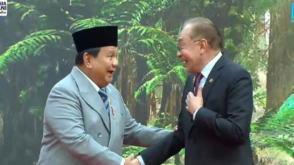 Presiden Prabowo Disambut Hangat PM Anwar Ibrahim, Hadiri KTT ASEAN