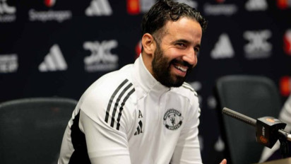 Ruben Amorim Full Senyum, MU Dapat Kabar Bahagia Jelang Lawan Crystal Palace