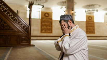 Amalan Subuh yang Terasa Berat tapi Pahalanya Luar Biasa, Ini Pesan Syekh Ali Jaber