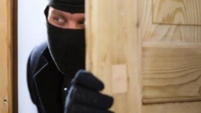 Modal Obeng, Pria Nekat Satroni Sekolah di Jakut dan Curi Proyektor