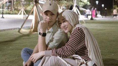 Setelah Hapus Foto Suaminya yang Anggota Ormas, Larissa Chou Lebih Sering Tampil Bersama Sosok ini…