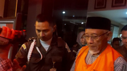 Mantan Bupati Sleman Sri Purnomo Resmi Ditahan Atas Kasus Penyimpangan Dana Hibah Pariwisata Tahun 2020