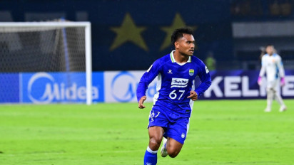 Saddil Ramdani Klarifikasi Insiden Bench Persib, Akui Kesal pada Diri Sendiri Hingga Jadi Korban Rotasi Kartu Merah oleh Bojan Hodak