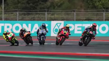 Aksi Joan Mir (36) di MotoGP Malaysia 2025, Minggu 26 Oktober 2025