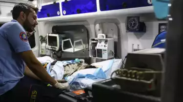 Pevoli Iran sekaligus mantan pemain Jakarta Bhayangkara Presisi, Saber Kazemi dinyatakan mati otak.