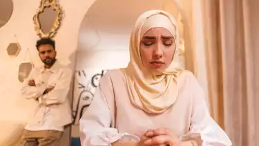 Ilustrasi pasangan suami istri bercerai