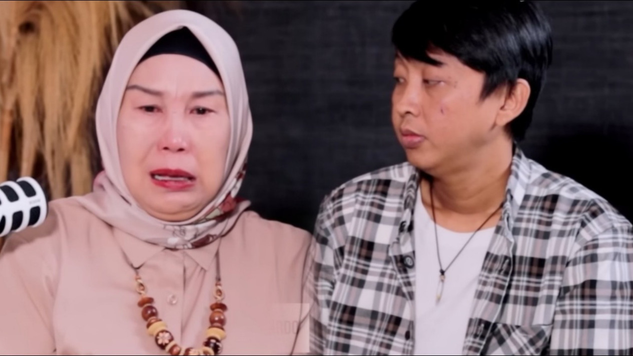 'Cinta Adi Prasetyo dan Ida Hayati Tak Pandang Usia meski Beda Usia 29 Tahun', Suami Tertarik Janda 9 Anak dari Facebook, Istri Jago di Ranjang
            - galeri foto