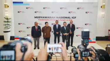 Kapolri Jenderal Listyo Sigit Prabowo menghadiri pembukaan Musyawarah Nasional (Munas) Indonesia Cycling Federation di The Tribrata, Jakarta Selatan, Kamis, 30 Oktober 2025.