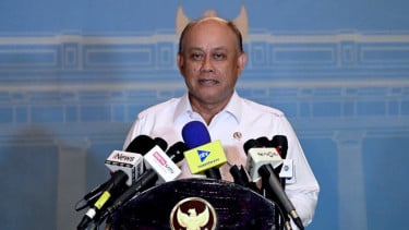 Mensesneg Bocorkan Penyebab Utama Prabowo Copot Kepala BGN Dadan Hindayana