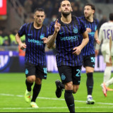 Dua Kali Bantu Inter Milan Raih Scudetto, Hakan Calhanoglu Jelaskan Masa Depannya di Bursa Transfer: Saya Nyaman di Italia