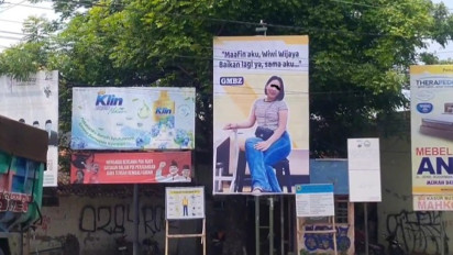 Ada Orang Pasang Baliho Galau "Maafin Aku, Balikan Lagi Ya Sama Aku" di Pemalang, Ternyata Diduga Tidak Punya Izin Resmi