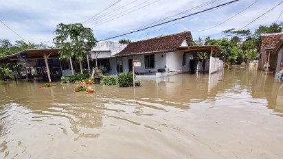 Sungai Meluap, Ribuan Rumah di Lumajang Terendam Banjir