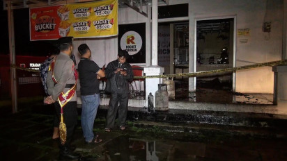 Diduga Gas LPG Bocor, Outlet Ayam Goreng di Salatiga Ludes Terbakar