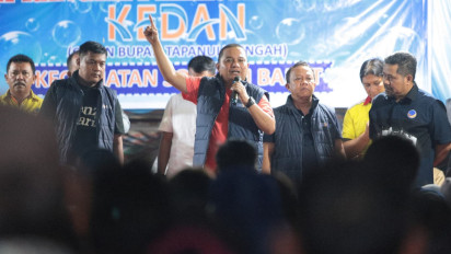 Eks Bupati Tapteng Tantang Masinton Pasaribu Bahas Proyek Kantor Bupati Tapteng Secara Live