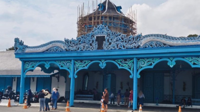 Prosesi Persemayaman Raja Keraton Surakarta Paku Buwono XIII Digelar di Pendopo Utama