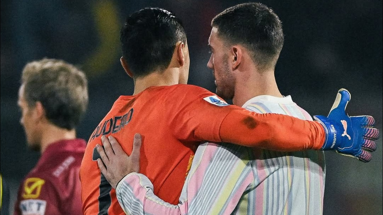 Eks AC Milan Berpotensi Jadi Pelatih Emil Audero Usai Cremonese Kalah Telak dari Fiorentina di Liga Italia
            - galeri foto