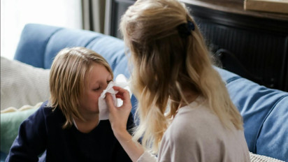 Si Kecil Gampang Terserang Flu saat Musim Hujan, Ini Obat Herbal yang Ampuh Mengatasinya