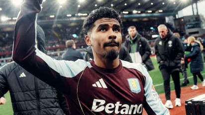 Ketiban Kutukan Tanpa Henti, Pemain Aston Villa Keturunan Jawa Ini Dapat Nasib Buruk Tiap Main Lawan Liverpool