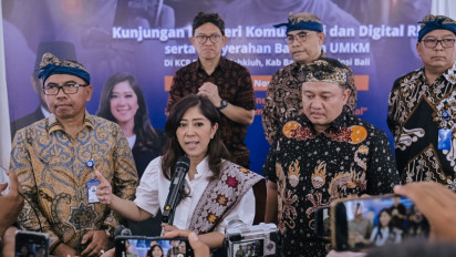 Tak Lagi Mengular, 35 Juta Warga Kini Terima BLT Secara Digital Bahkan Sampai ke Pelosok