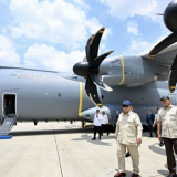 Pesawat A400M Kedua yang Dipesan Prabowo Bakal Hadir Februari 2026, Seskab Beberkan Keunggulannya