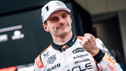 Pujian Setinggi Langit Adrian Newey untuk Max Verstappen, Sebut Sang Juara Bertahan Itu Kini Lebih...