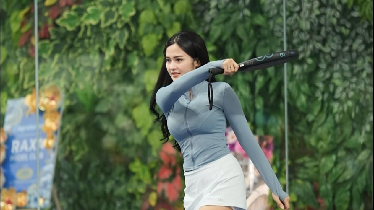 9 Tips Bermain Padel untuk Pemula, Dari Peralatan sampai Teknik Dasar
            - galeri foto