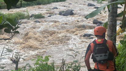 Enam Mahasiswa KKN UIN Walisongo Hanyut di Sungai Kendal, 3 Meninggal Dunia, 3 Belum Ditemukan