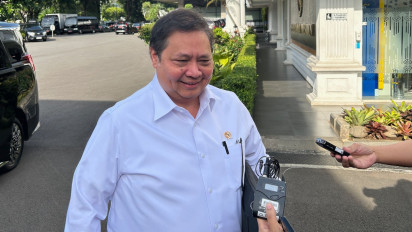 Ekonomi Indonesia Melambat di 5,04 Persen, Airlangga: Kuartal Tiga Lemah, Tapi...