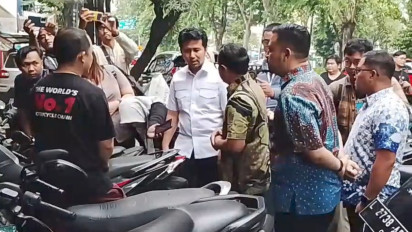 Wagub Jatim Emil Dardak Pantau Langsung Bengkel yang Tangani Motor Brebet dan Mogok