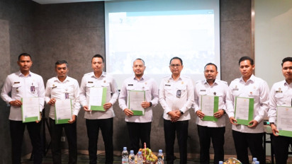 Kepala Imigrasi Soekarno-Hatta dan Jajarannya Raih Penghargaan Nasional "Anugraha Wira Wibawa Dharmesti" dari Menteri Imipas