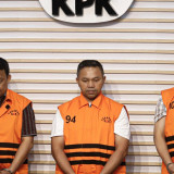 KPK Perpanjang Masa Penahanan, Gubenur Riau Nonaktif Sampaikan Surat Berisikan Sumpahnya