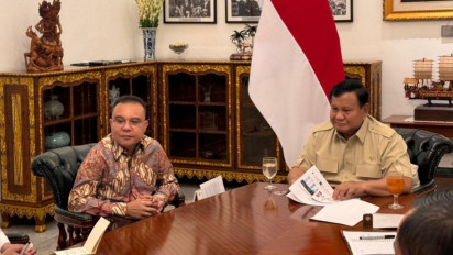 Prabowo Kumpulkan Menteri Kunci di Istana: Bahas Stabilitas Politik dan Strategi Besar Tarik Investasi