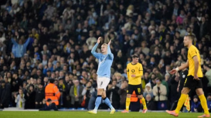 Bobol Gawang Mantan saat Man City Gulung Borussia Dortmund, Erling Haaland Bikin Rekor Gila di Liga Champions