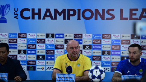 Bojan Hodak: Persib Bandung’s Winning Streak & Unexpected Personality