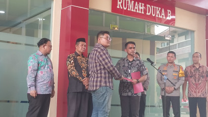 Jenazah Reno dan Farhan Dikembalikan ke Keluarga, Penyerahan Langsung di RS Polri