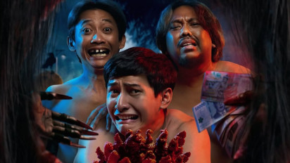 Review Film Pesugihan Sate Gagak: Ritual Mistis, Tawa Gila, dan Kritik Sosial dalam Satu Paket