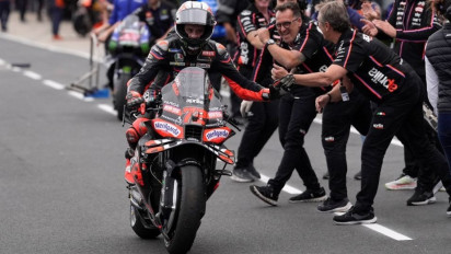 Hasil Kualifikasi MotoGP Portugal 2025: Tak Ada Ducati di Tiga Besar! Marco Bezzecchi Amankan Pole Position