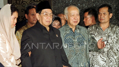 Masyarakat Disebut Setuju Soeharto Diberi Gelar Pahlawan Nasional