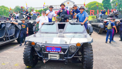 Gubernur Khofifah Hadiri Inagurasi Pasmar 2