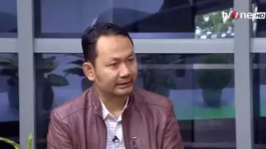 Pengamat Intelijen dan Terorisme Ridlwan Habib bicara jejak terduga pelaku ledakan di SMAN 72 Jakarta