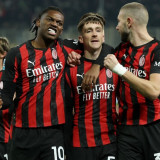 Update Bursa Transfer AC Milan: Rafael Leao Bertahan, Luka Modric Bersiap Pensiun