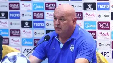 Viral Luchiano Guaycochea Ungkap Amarah Bojan Hodak Saat Persib Tertinggal dari Selangor