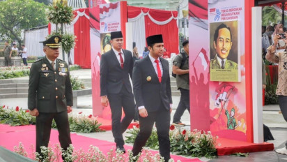 Wagub Emil Pimpin Upacara Hari Pahlawan Tahun 2025, Ajak Masyarakat Teladani Nilai Perjuangan Pahlawan