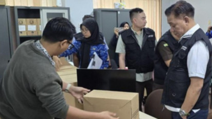 Detik-detik Kejari Geledah Kantor Pemkot Jaktim, Usut Dugaan Korupsi Proyek Mesin Jahit Rp9 Miliar