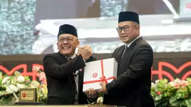 Laksana Tri Handoko dalam serah terima jabatan Kepala Badan Riset dan Inovasi Nasional (BRIN) kepada Arif Satria, digelar di BJ Habibie BRIN, Jakarta, Selasa (11/11/2025).