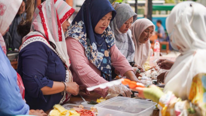Upaya Buka Lapangan Kerja, Ibu-ibu di Jakarta Timur Dilatih Buat Makanan Jepang