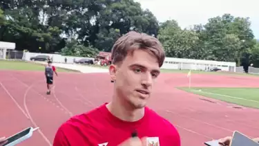 Mauro Zijlstra dalam latihan Timnas Indonesia U-22